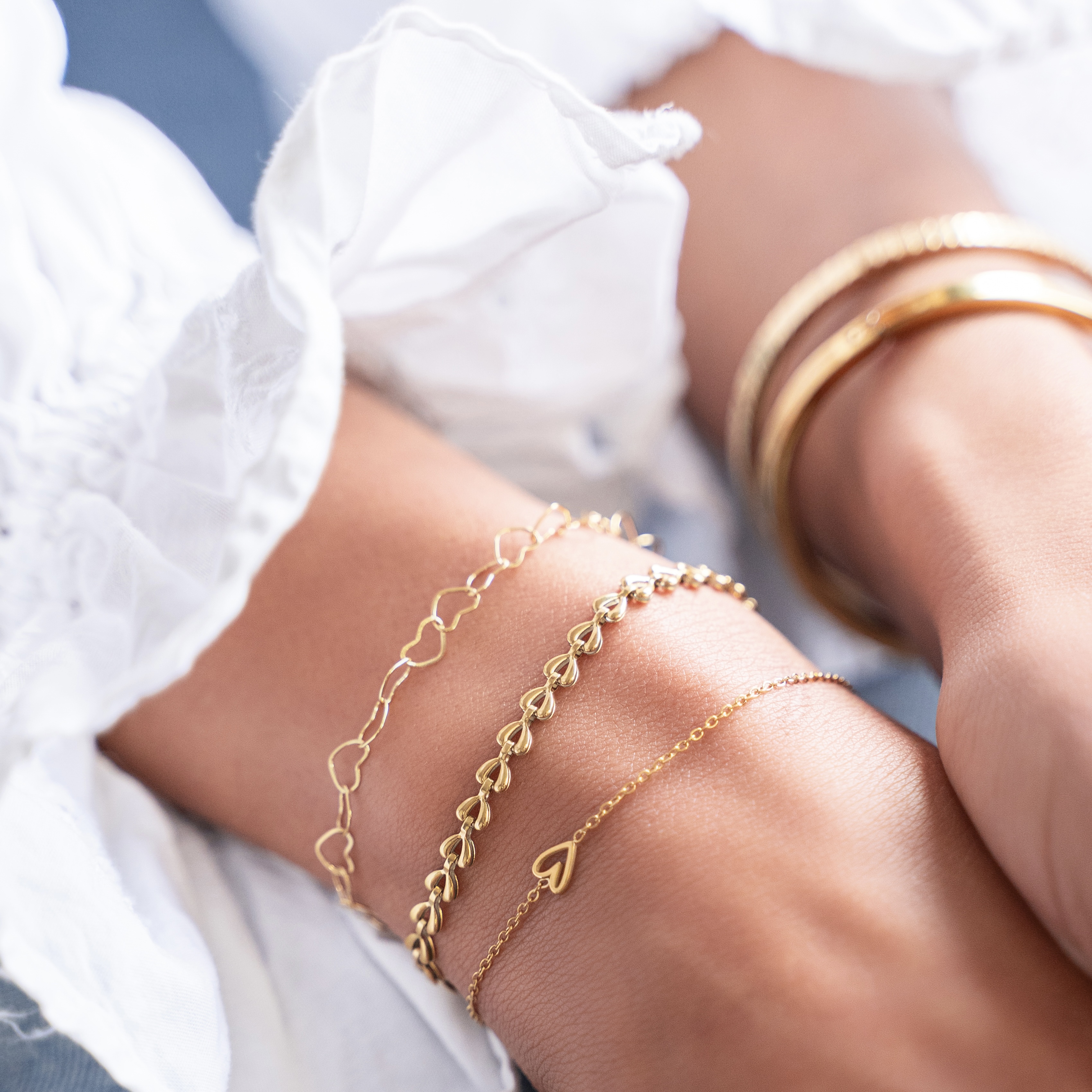 Armband bedel schuin open hartje