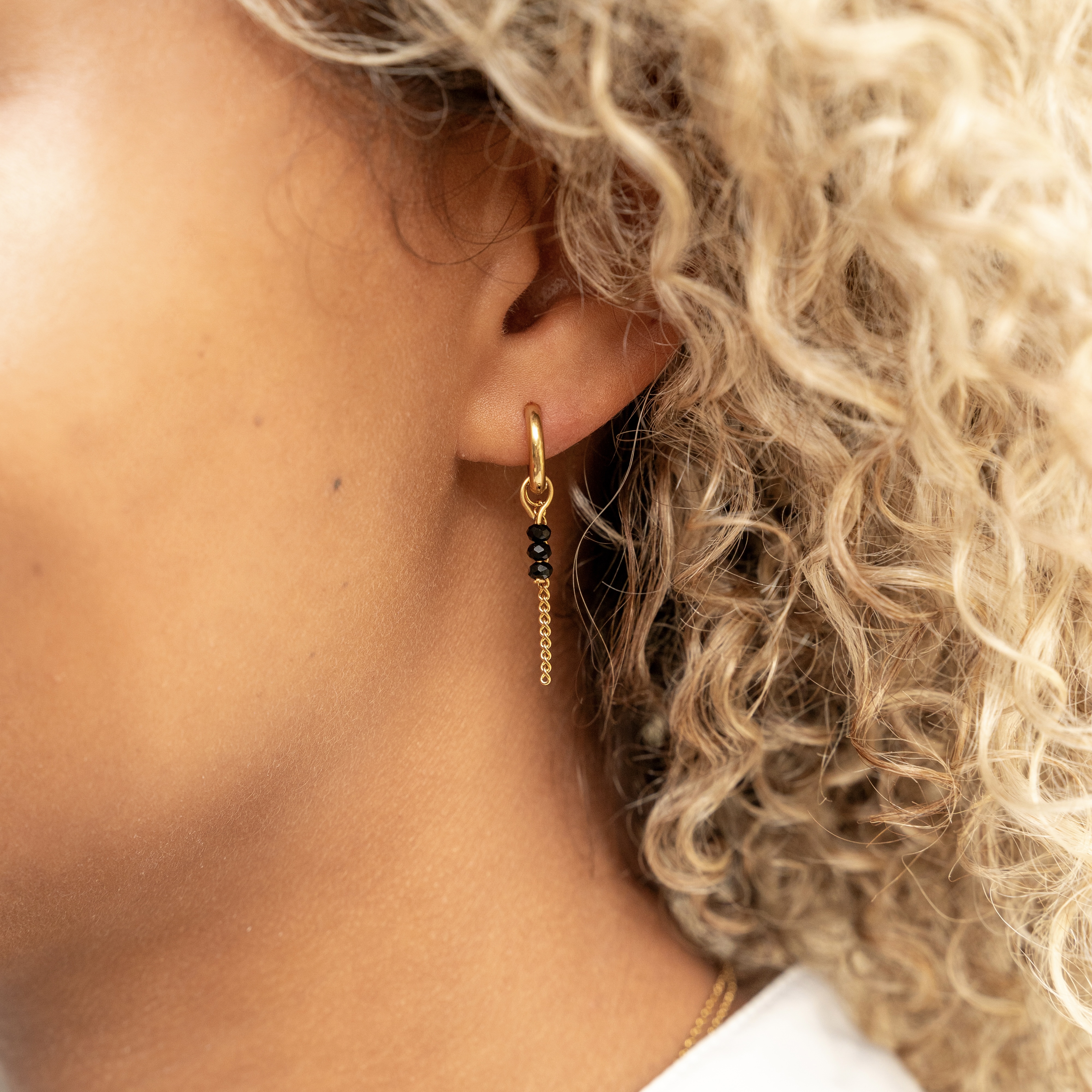 Earrings fine classic gold