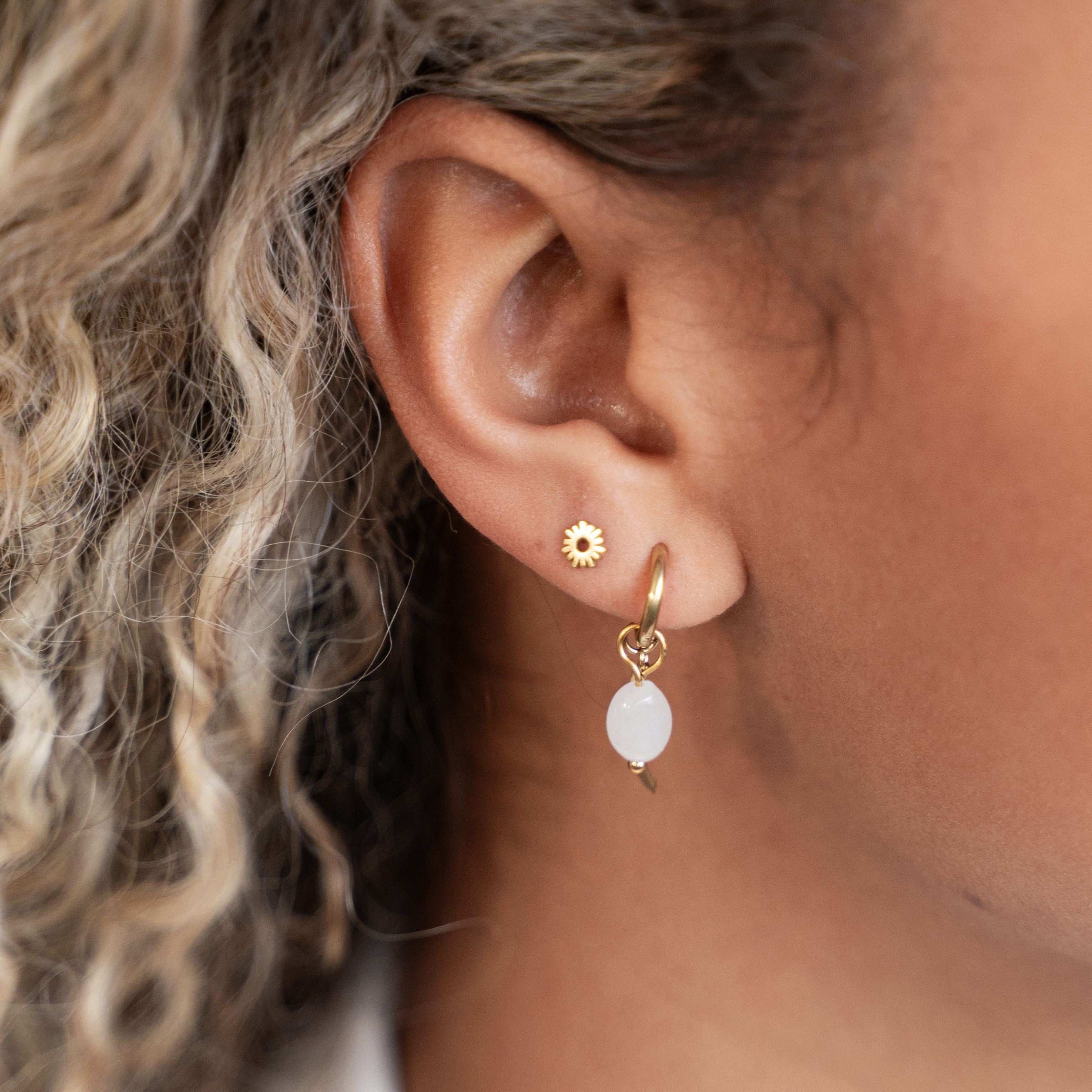 Earrings fine glow